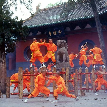Dengfeng Climb International Youth Hostel Екстер'єр фото