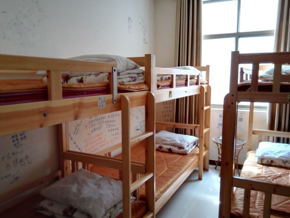 Dengfeng Climb International Youth Hostel Екстер'єр фото